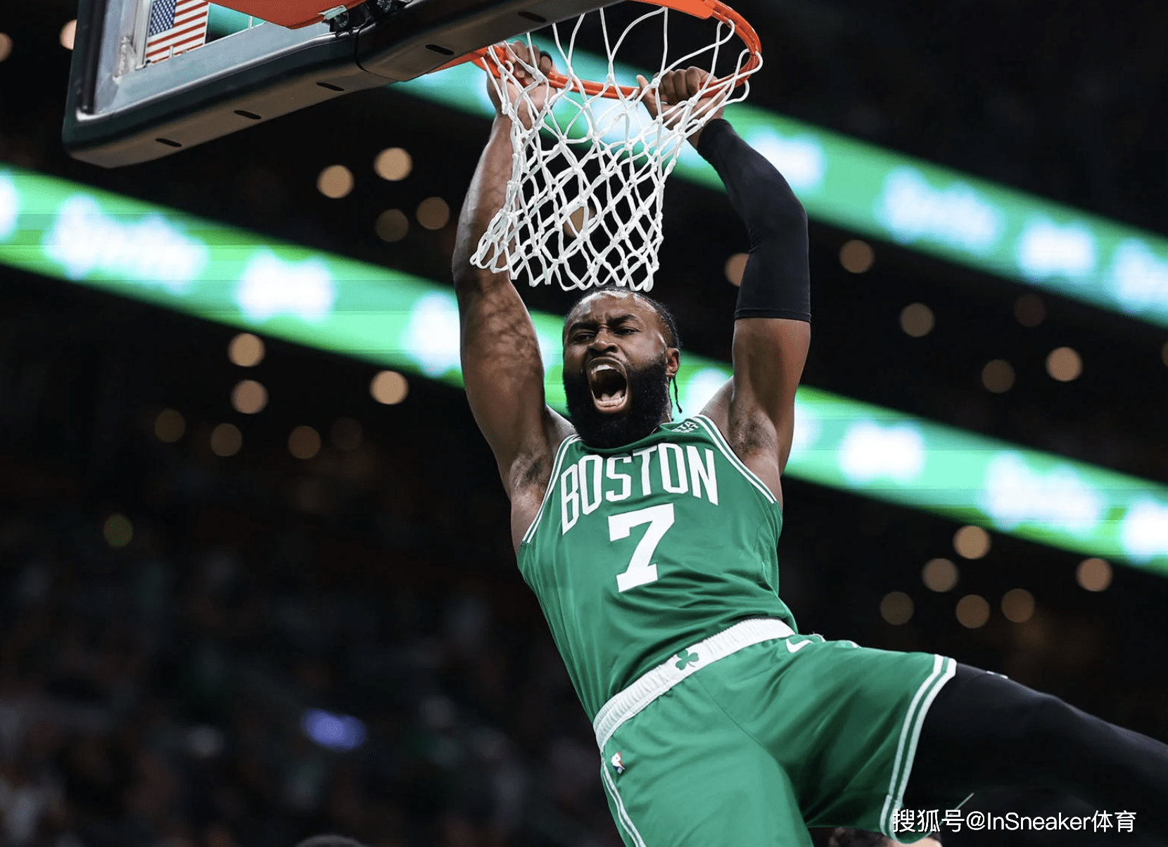 与多年续约 与多年续约